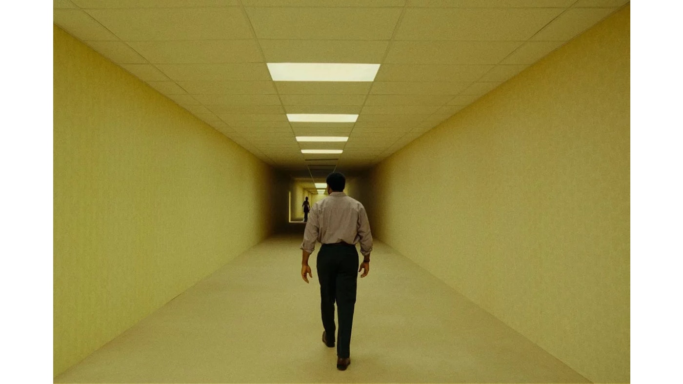 Über backrooms & liminal spaces